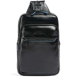 Рюкзак слинг мужской Piquadro Blue Square CA6589B2/N черный кожа 
