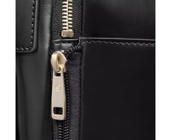  Рюкзак Piquadro Blue Square CA6678B2/N черный натуральная кожа 