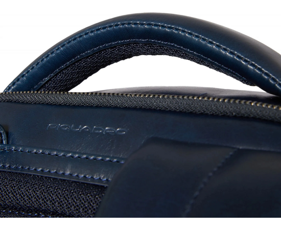  Рюкзак Piquadro Blue Square CA6592B2BM/BLU2 темно-синий натуральная кожа 